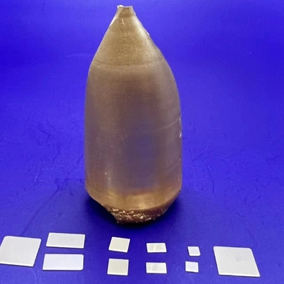 Oblea de cristal SrTiO3 dopada Fe cuadrada para semiconductores de 10 mm