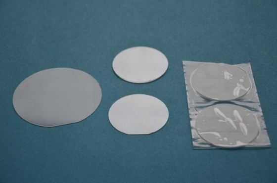 2 " 3 " 4 " 6 " Wafer de zafiro Al2O3 sustrato de cristal doble lado pulido para óptica