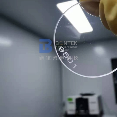 oblea piezoeléctrica de 4inch 0.5m m con ángulos y la dirección cortados diseñados de la propagación