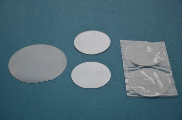 2 " 3 " 4 " 6 " Wafer de zafiro Al2O3 sustrato de cristal doble lado pulido para óptica