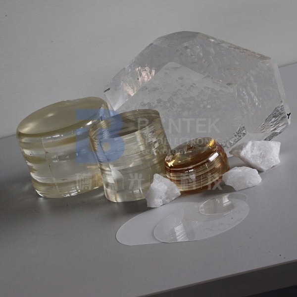 usos 0.5m m piezoeléctricos de 0.35m m Crystal Wafer For Semiconductor And MEMS
